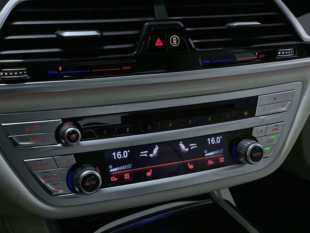 2018 BMW 750i xDrive, Vancouver, Cash