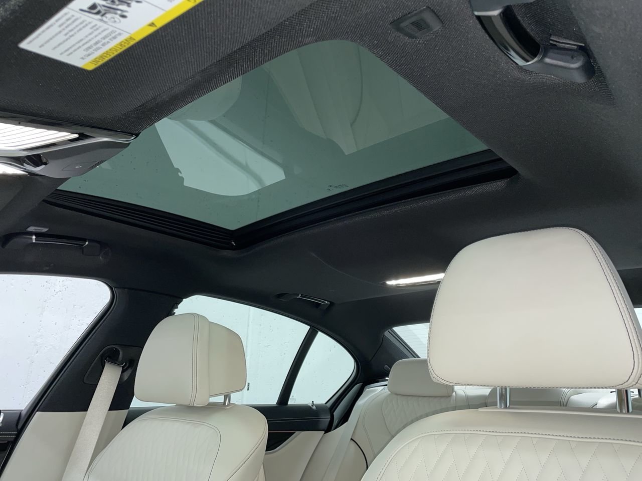 2018 BMW 750i xDrive, Vancouver, Cash