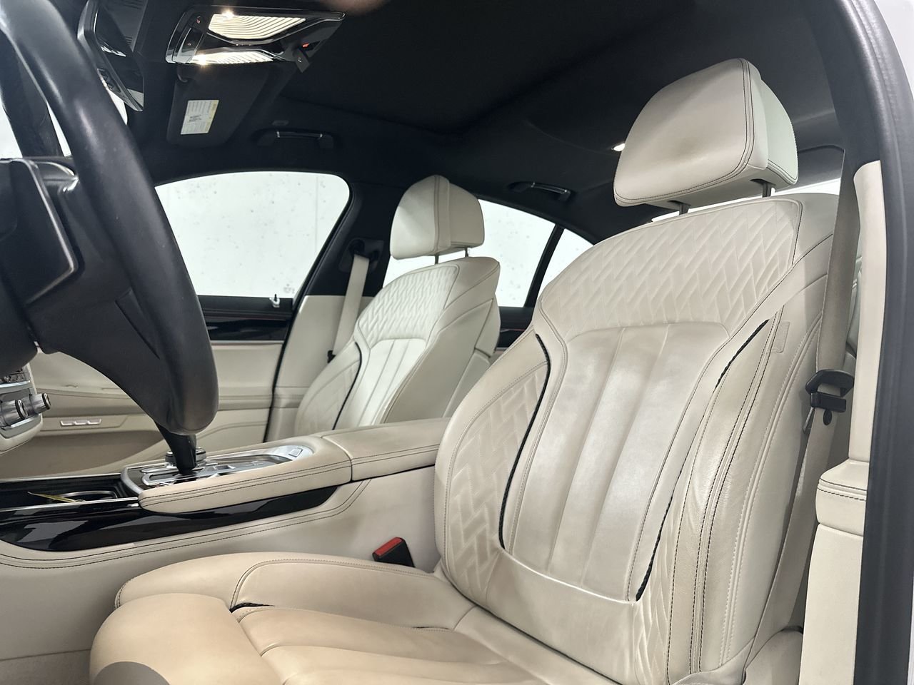 2018 BMW 750i xDrive, Vancouver, Cash