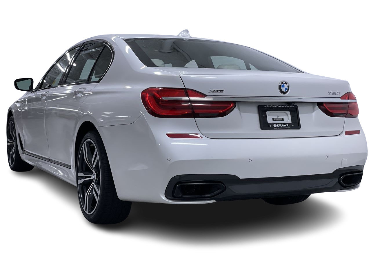 2018 BMW 750i xDrive, Vancouver, Cash