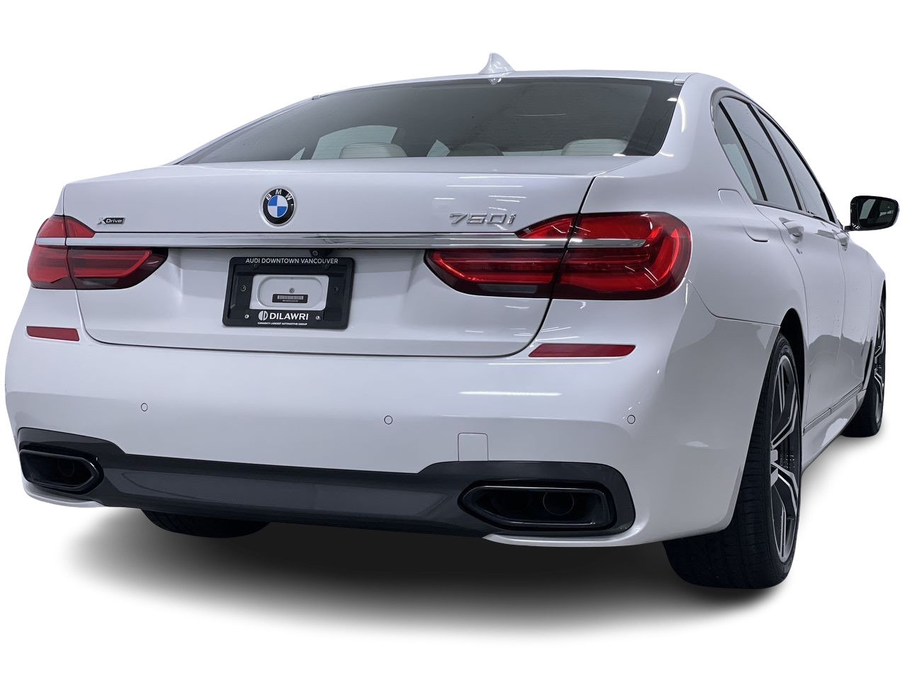 2018 BMW 750i xDrive, Vancouver, Cash