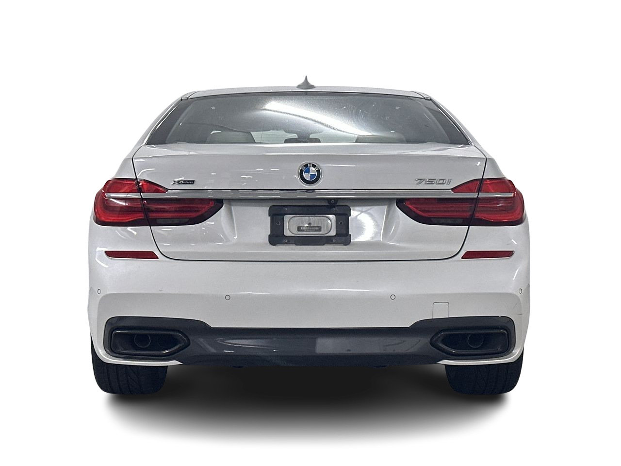 2018 BMW 750i xDrive, Vancouver, Cash