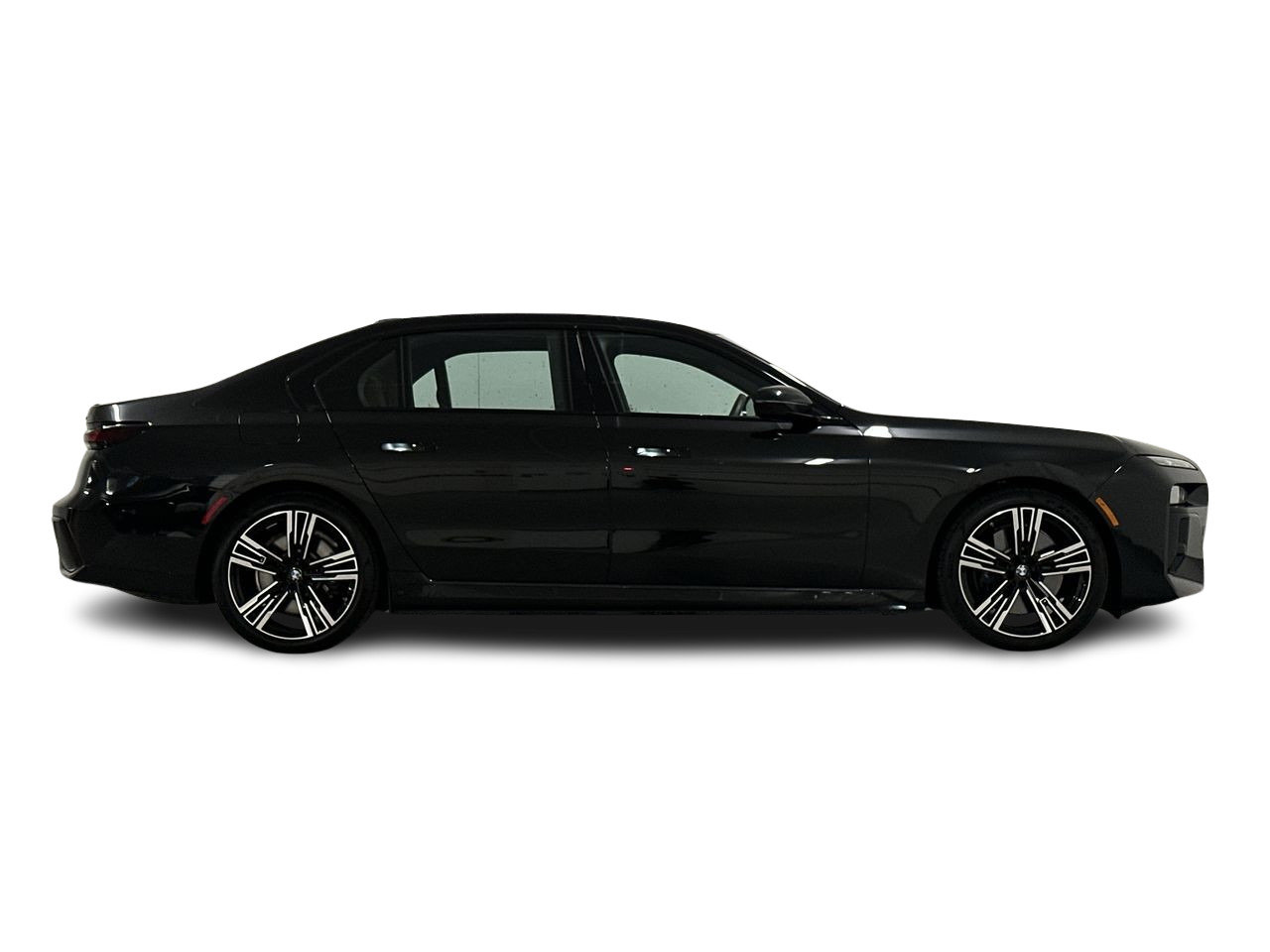 2024 BMW i7 xDrive60, 温哥华, 全款车