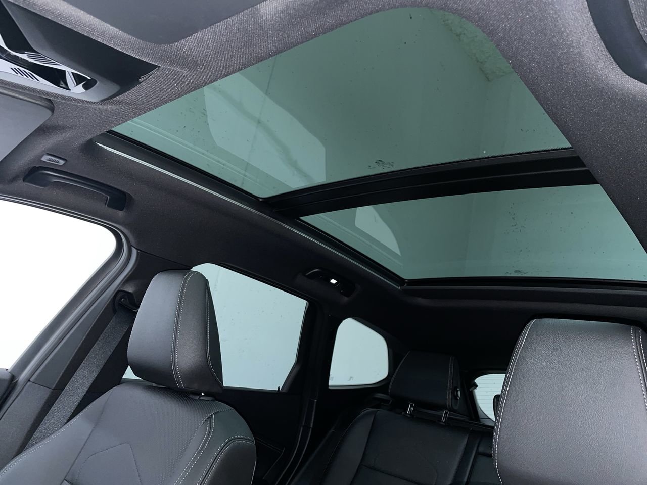 2023 BMW X1 xDrive28i, 温哥华, 全款车
