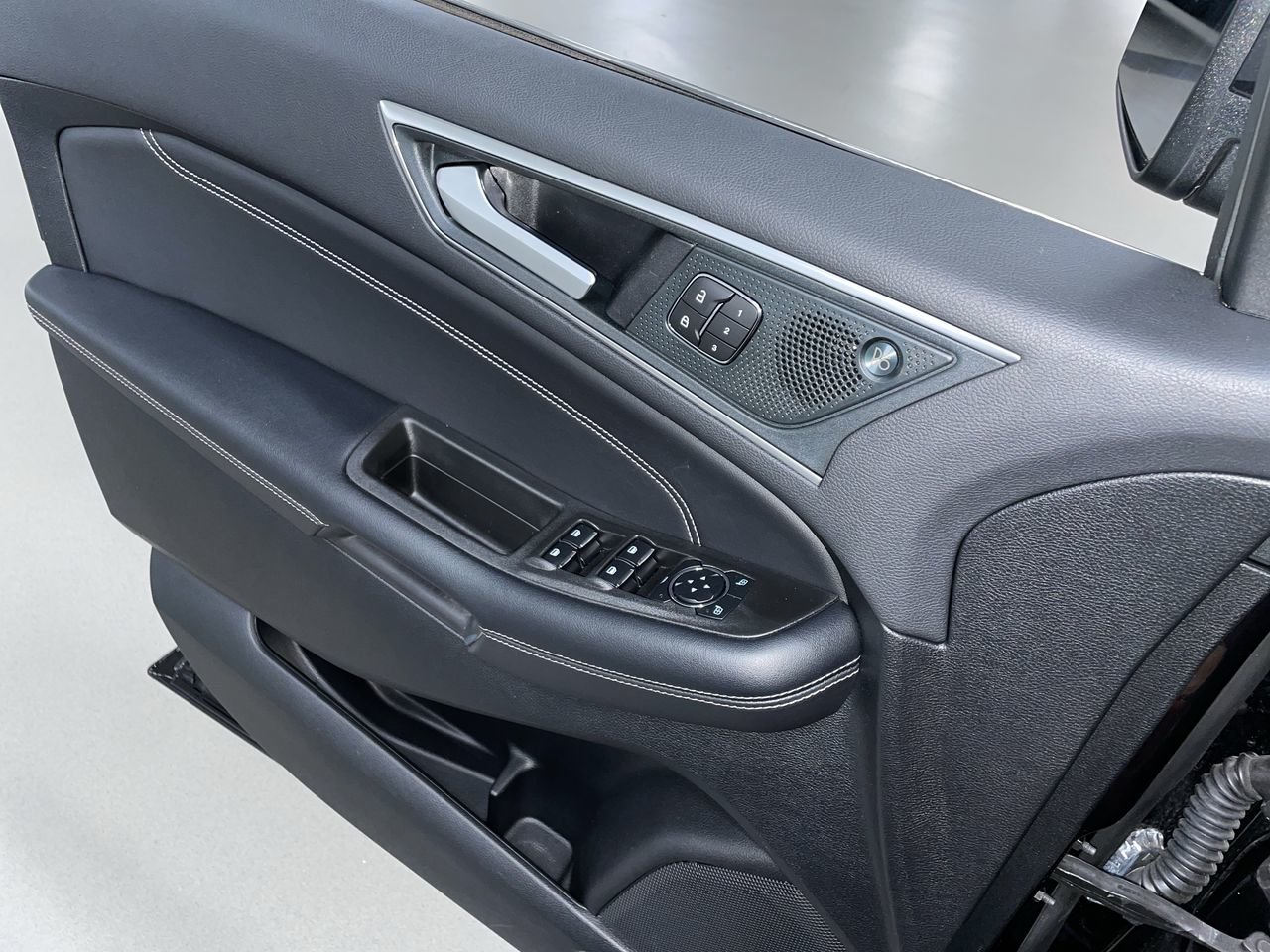 2024 Ford Edge Titanium, Vancouver, Cash