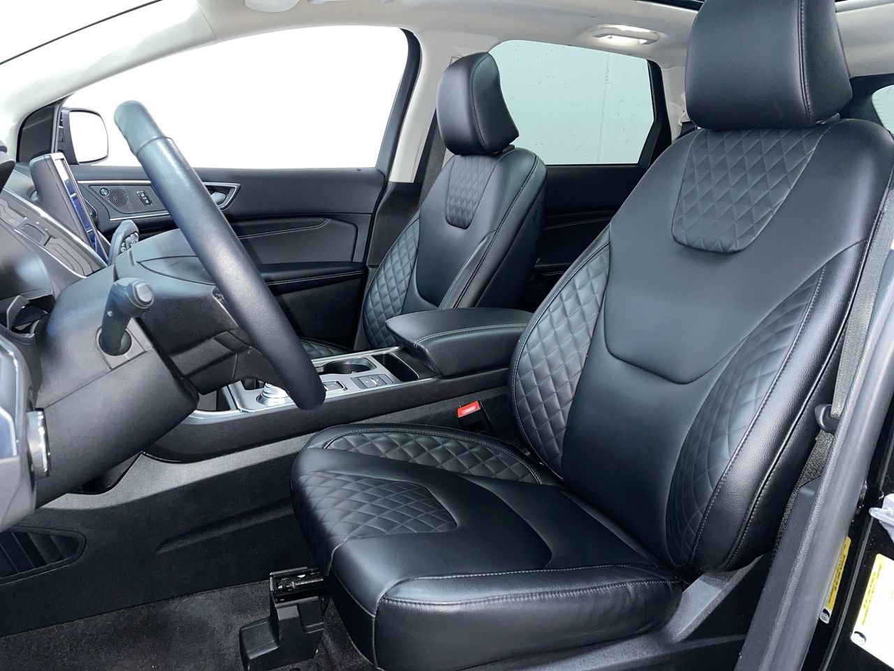 2024 Ford Edge Titanium, Vancouver, Cash