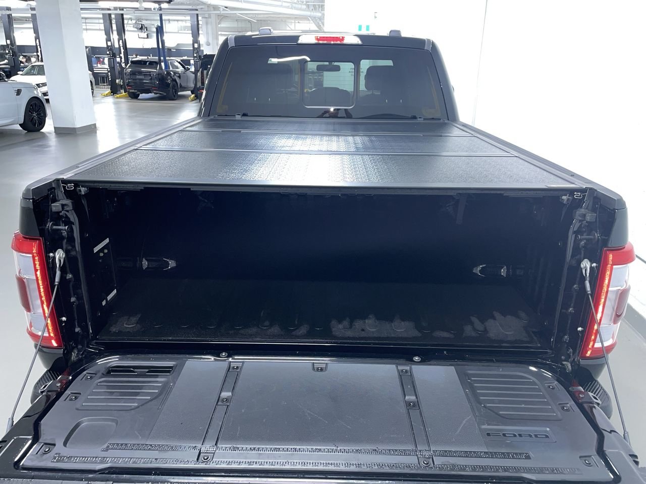 2023 Ford F-150 LARIAT, Vancouver, Cash