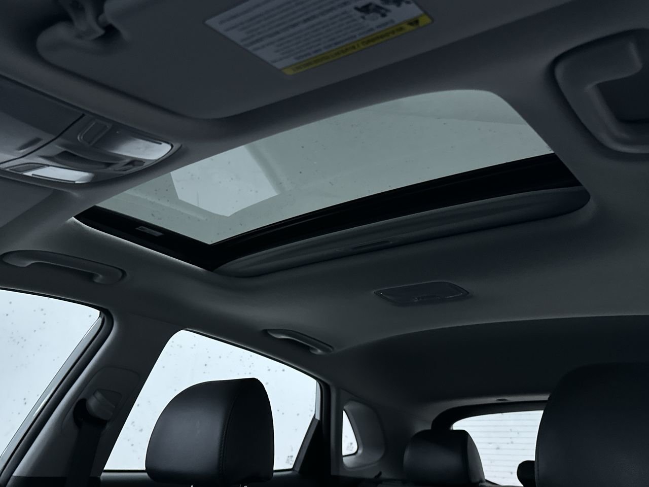 2022 Hyundai Kona Preferred AWD with Sun and Leather Package, 温哥华, 全款车
