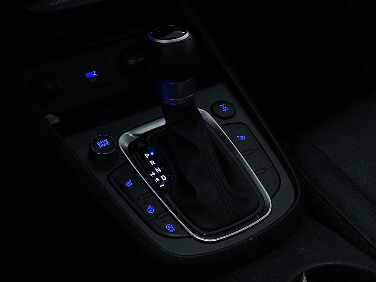 2022 Hyundai Kona Preferred AWD with Sun and Leather Package, 温哥华, 全款车