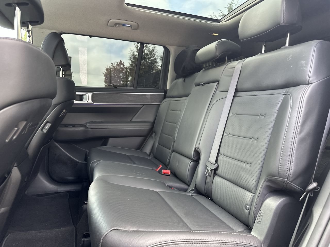 2024 Hyundai Santa Fe Luxury, Vancouver, Cash