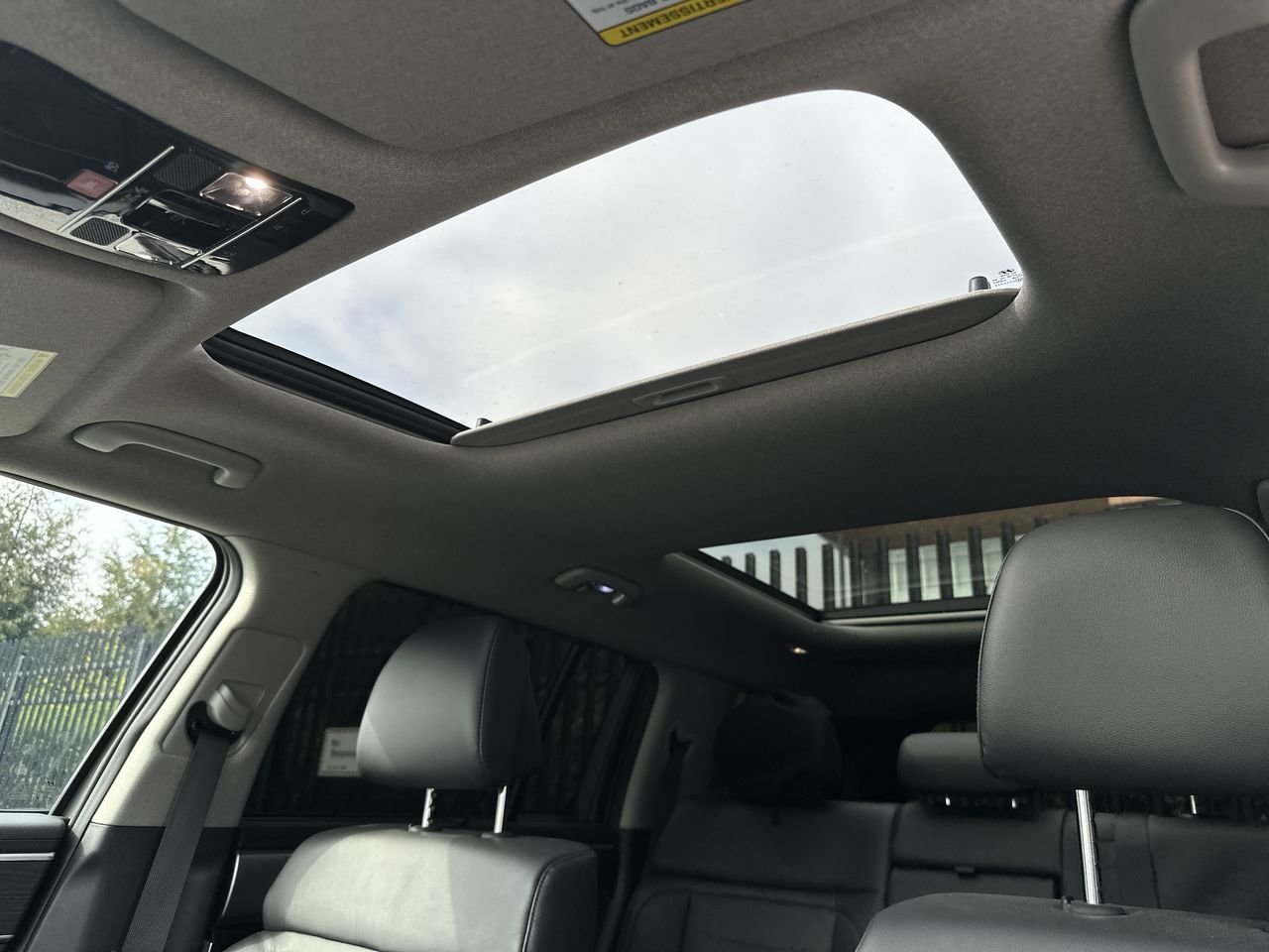 2024 Hyundai Santa Fe Luxury, Vancouver, Cash