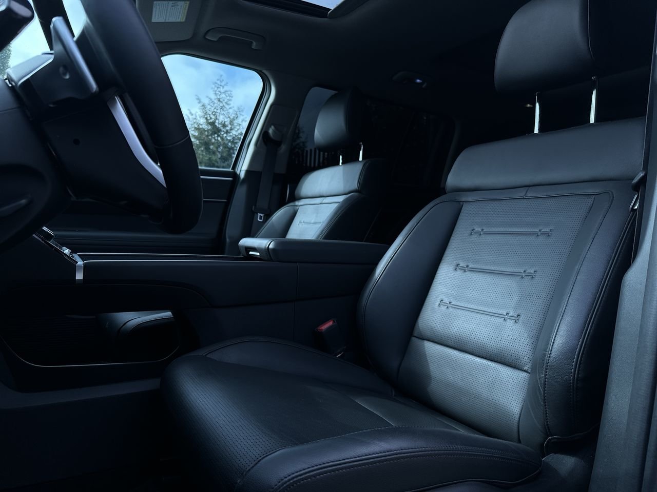 2024 Hyundai Santa Fe Luxury, Vancouver, Cash