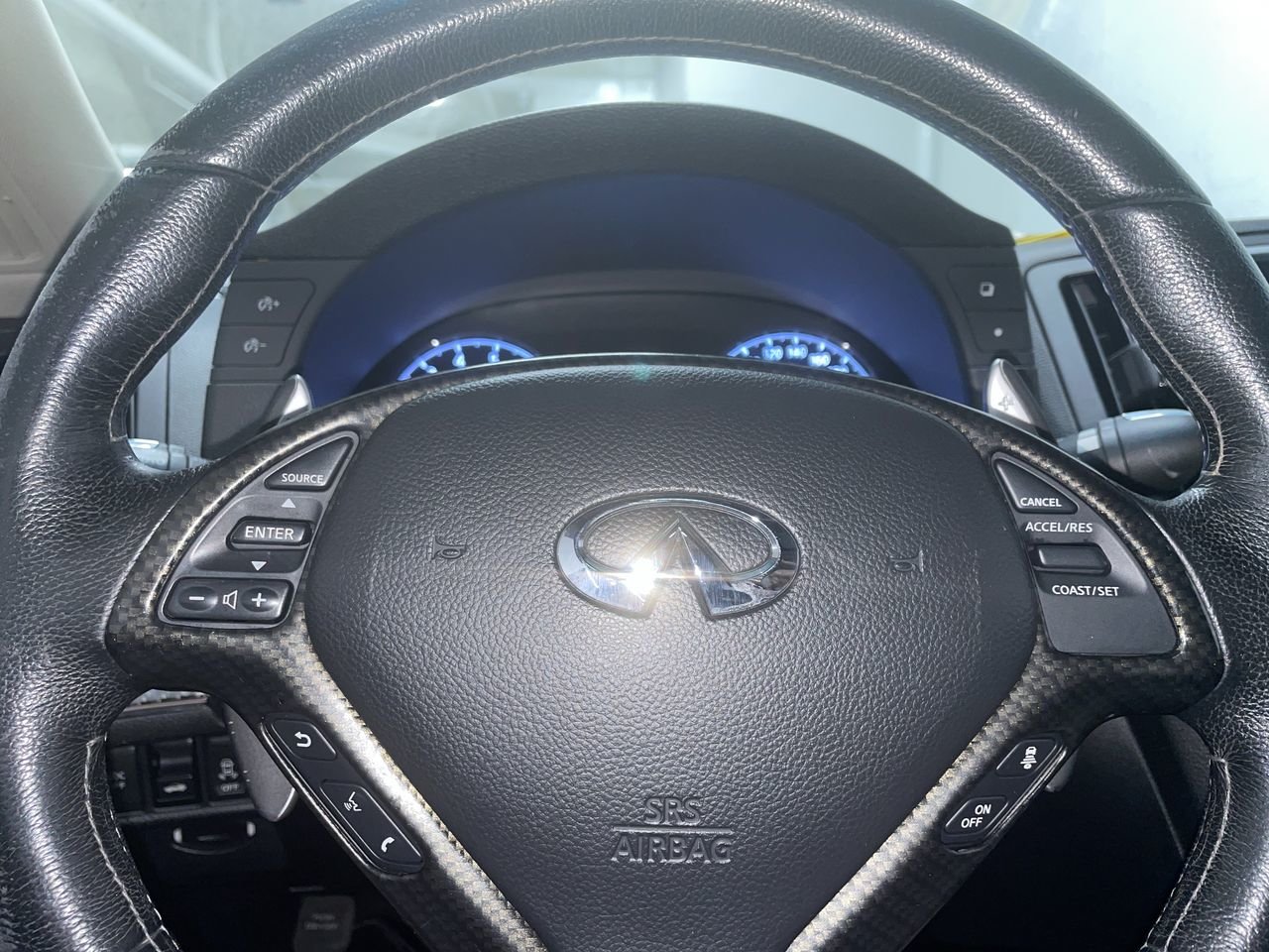 2010 INFINITI G37 Journey, Vancouver, Cash