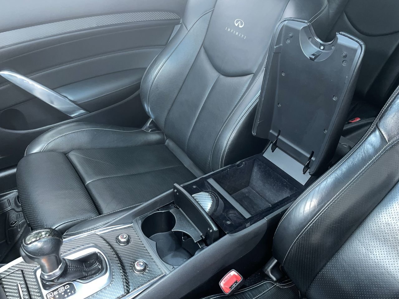 2010 INFINITI G37 Journey, Vancouver, Cash