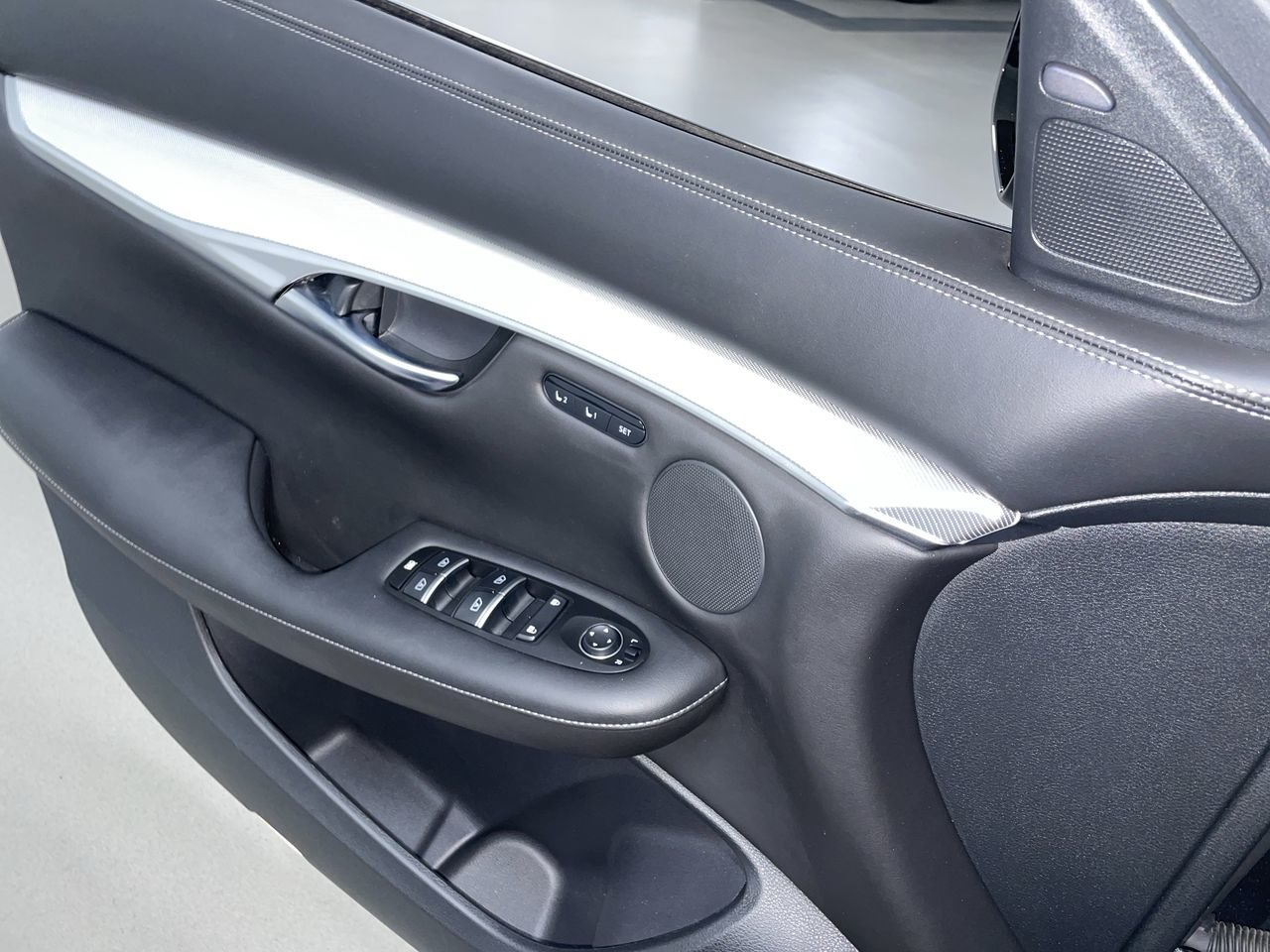2021 INFINITI QX50 Essential, Vancouver, Cash