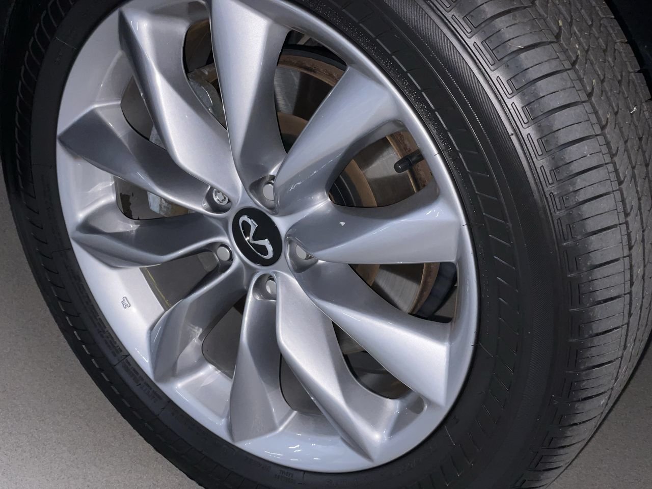 2021 INFINITI QX50 Essential, Vancouver, Cash