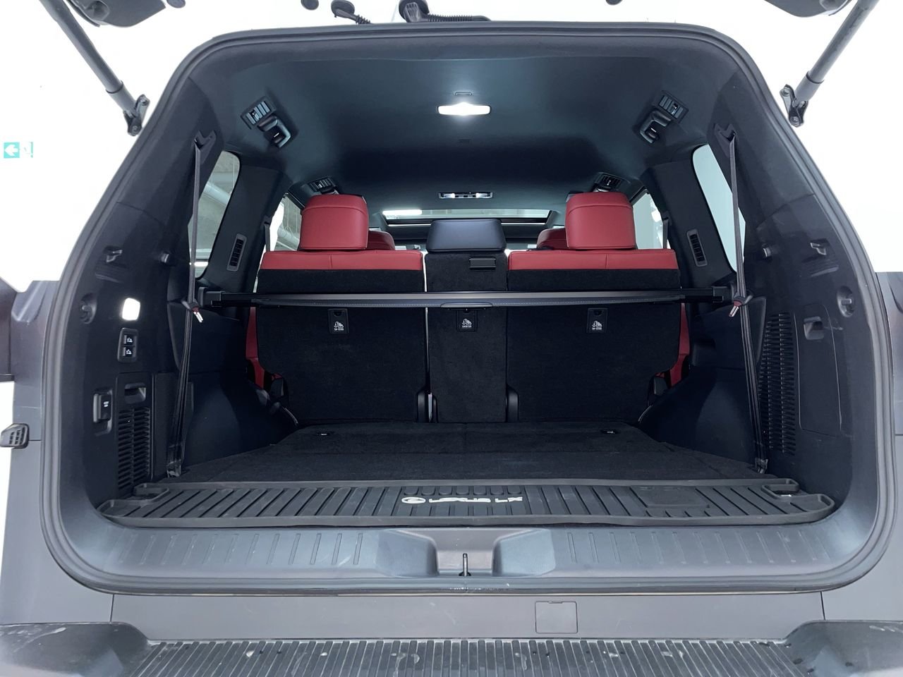 2025 Lexus LX 600 600, Vancouver, Cash