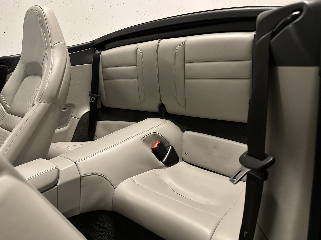 2020 Porsche 911 Carrera 4 Cabriolet (992), Vancouver, Cash