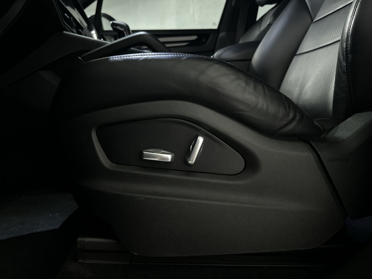 2019 Porsche Cayenne S, Vancouver, Cash