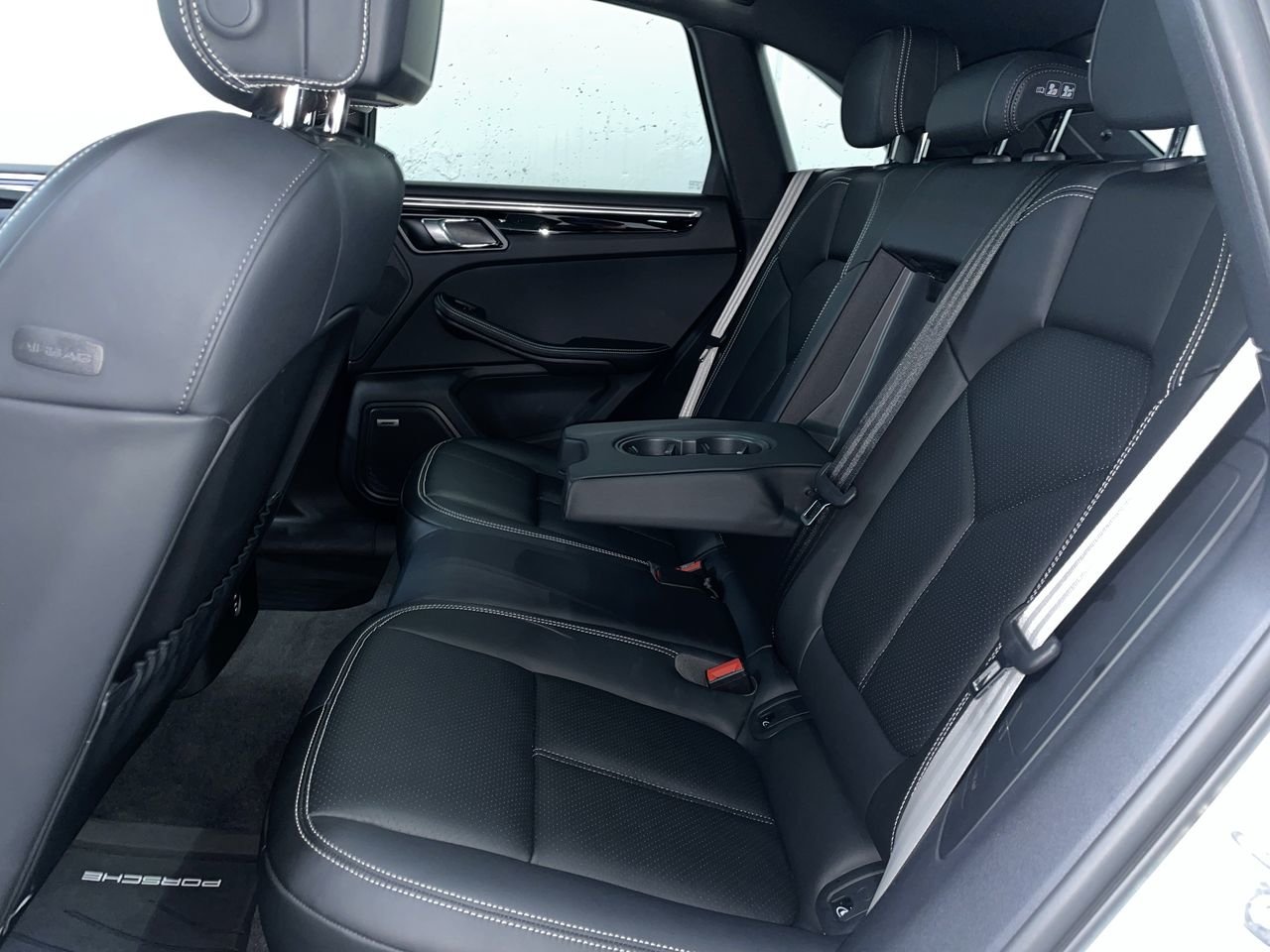 2023 Porsche Macan S, Vancouver, Cash