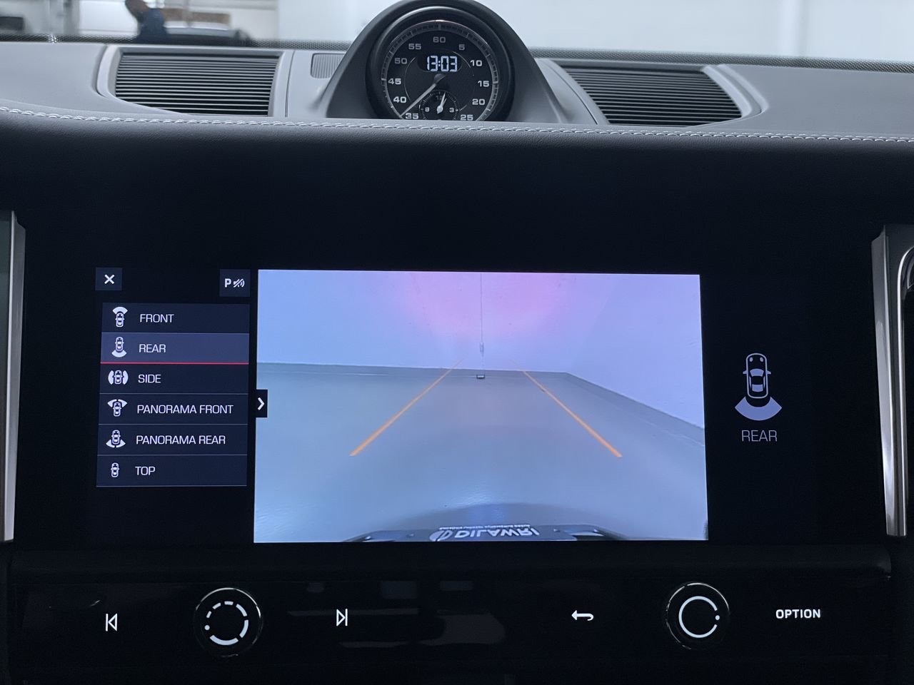 2023 Porsche Macan S, Vancouver, Cash