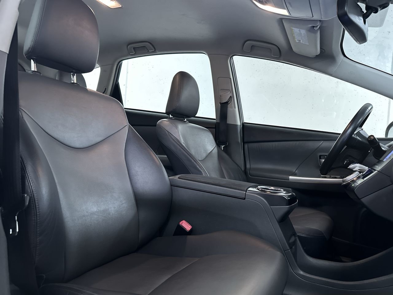 2013 Toyota Prius v CVT, 温哥华, 全款车
