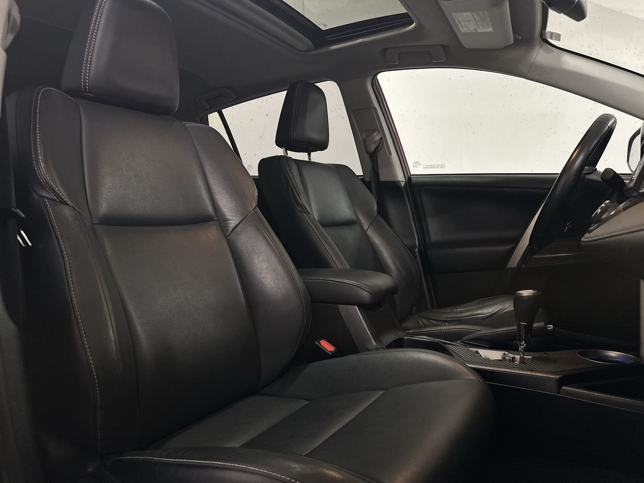 2015 Toyota RAV4 Limited, Vancouver, Cash
