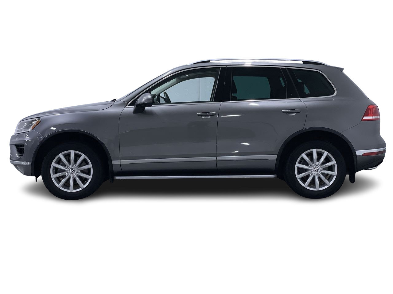 2016 Volkswagen Touareg 3.6L Sportline, 温哥华, 全款车