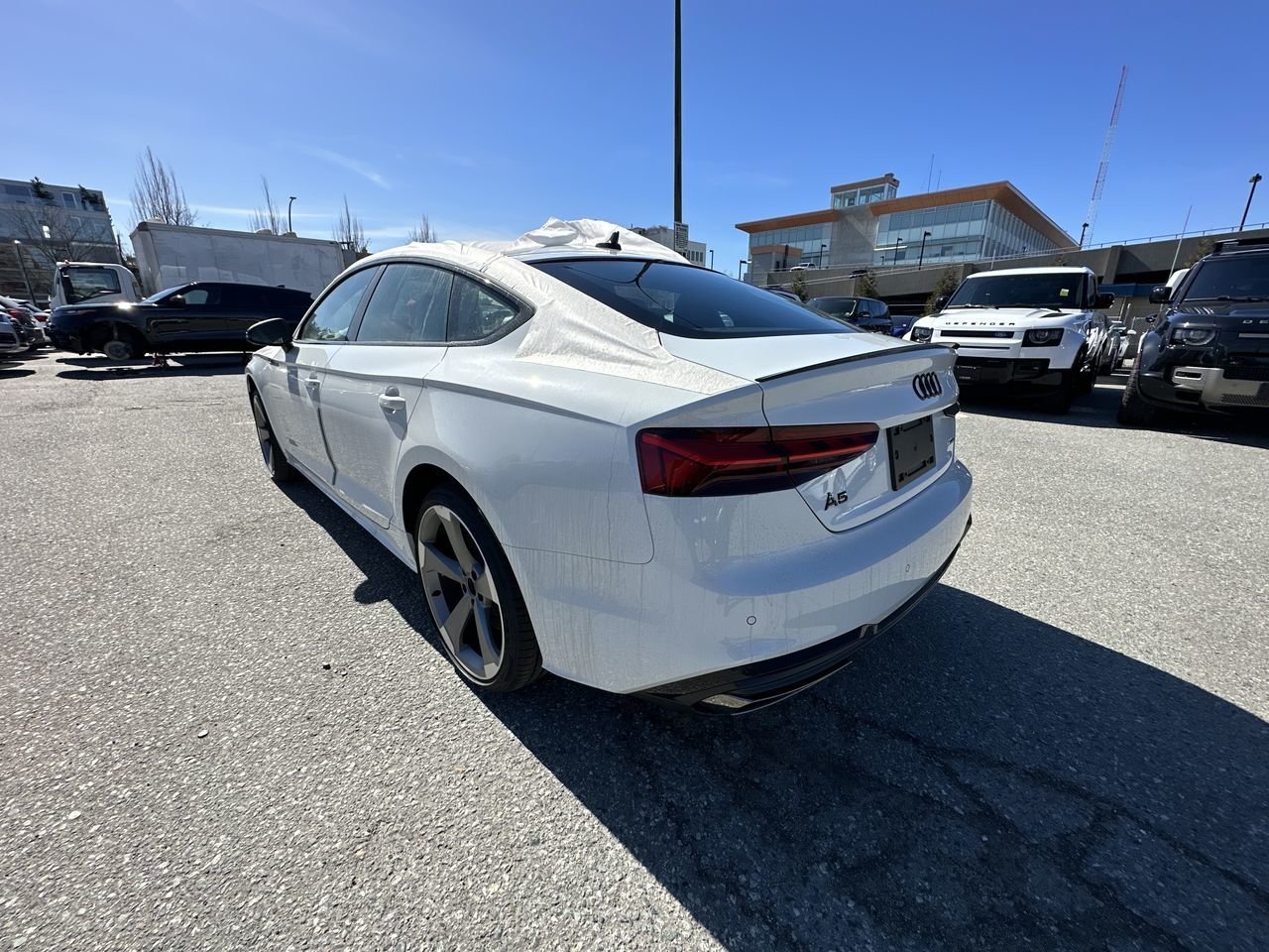 New 2023 Glacier white metallic Audi Progressiv image 5