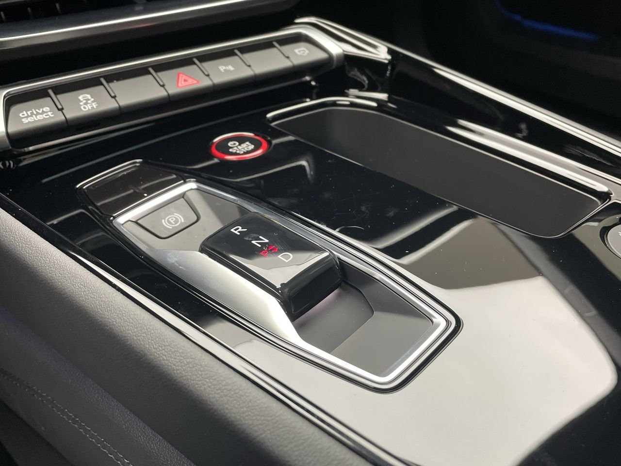 New 2023 Mythos black metallic Audi Quattro image 28