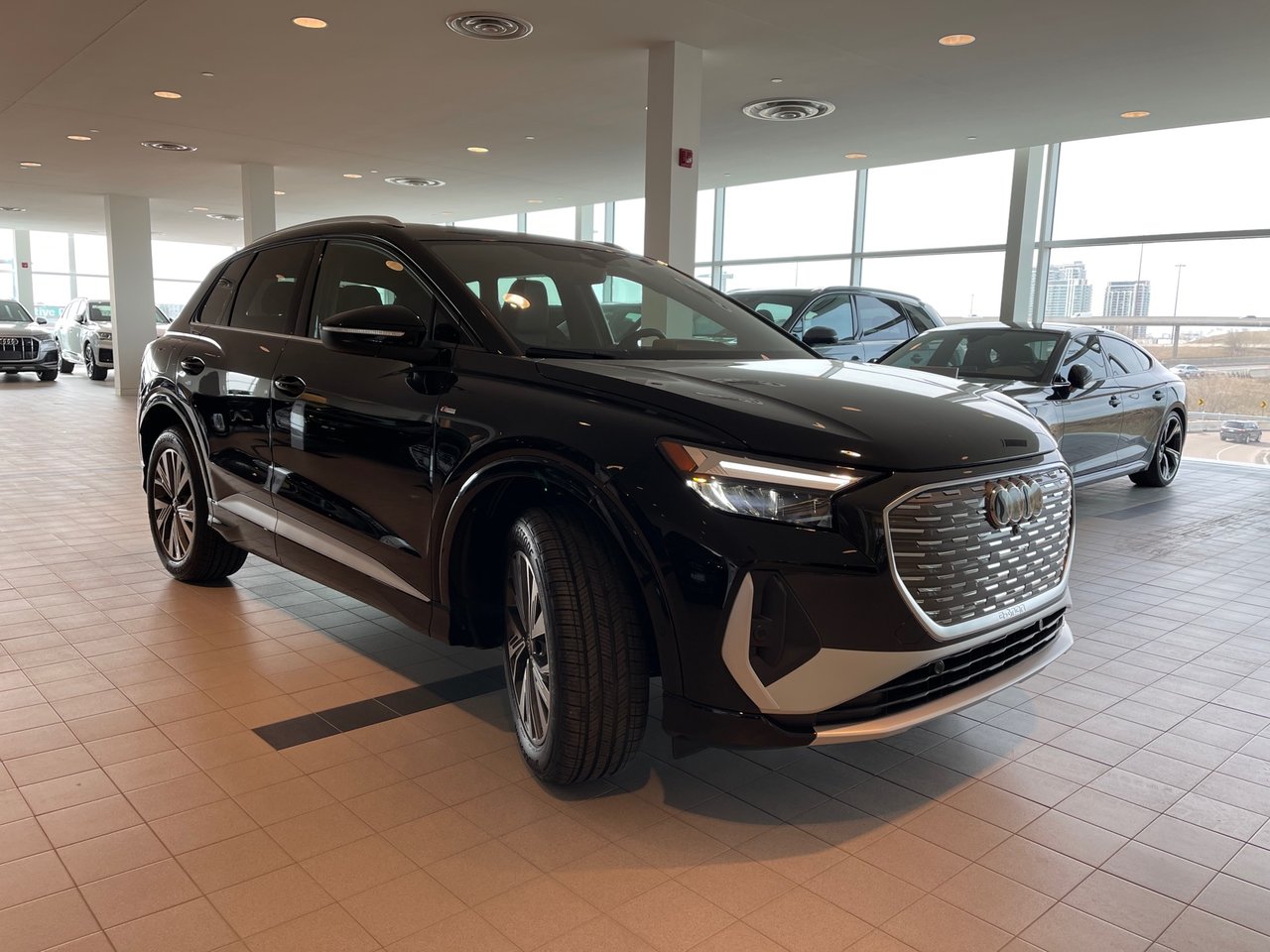 New 2023 Mythos black metallic Audi 50 quattro image 5