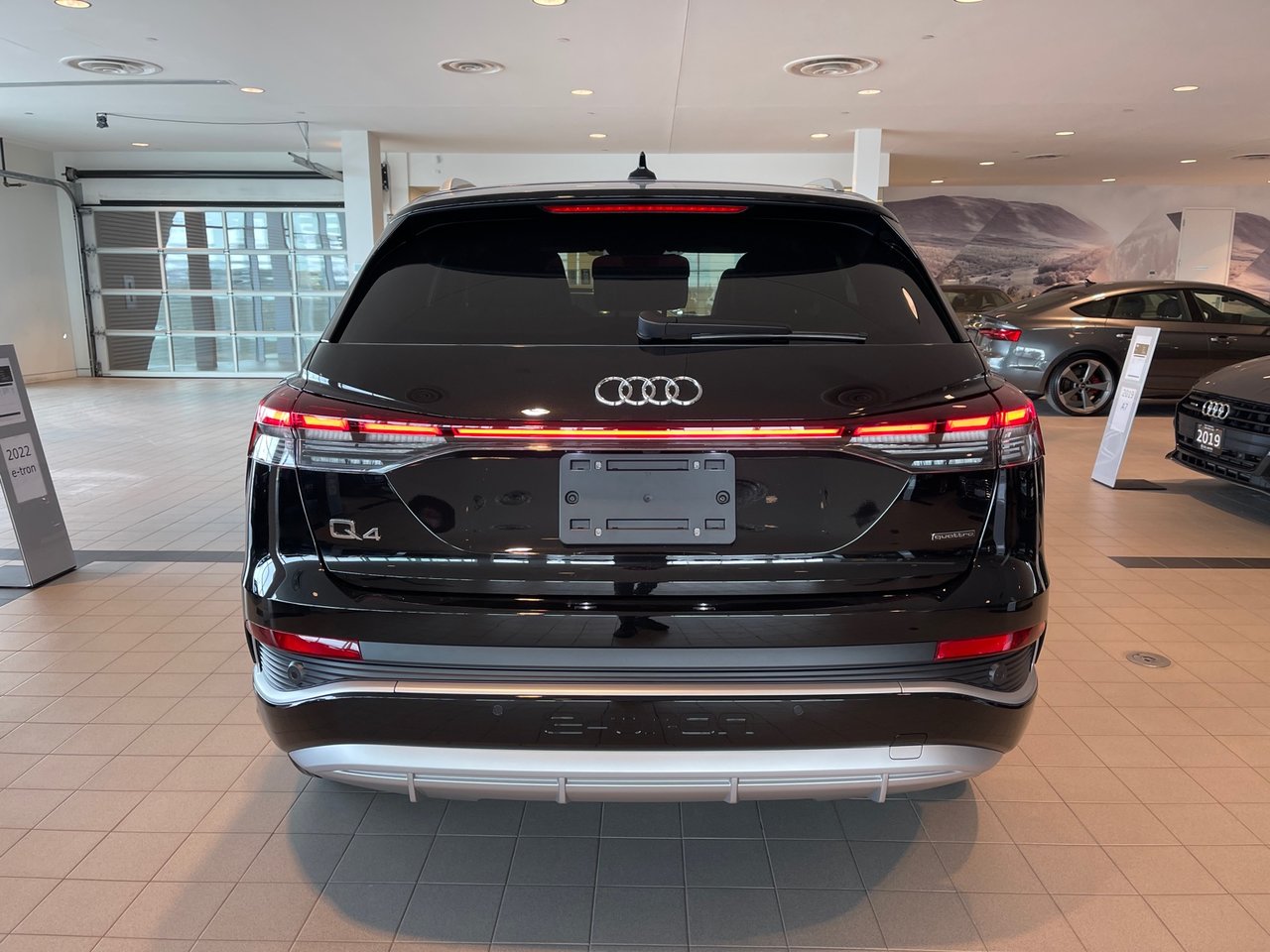 New 2023 Mythos black metallic Audi 50 quattro image 3