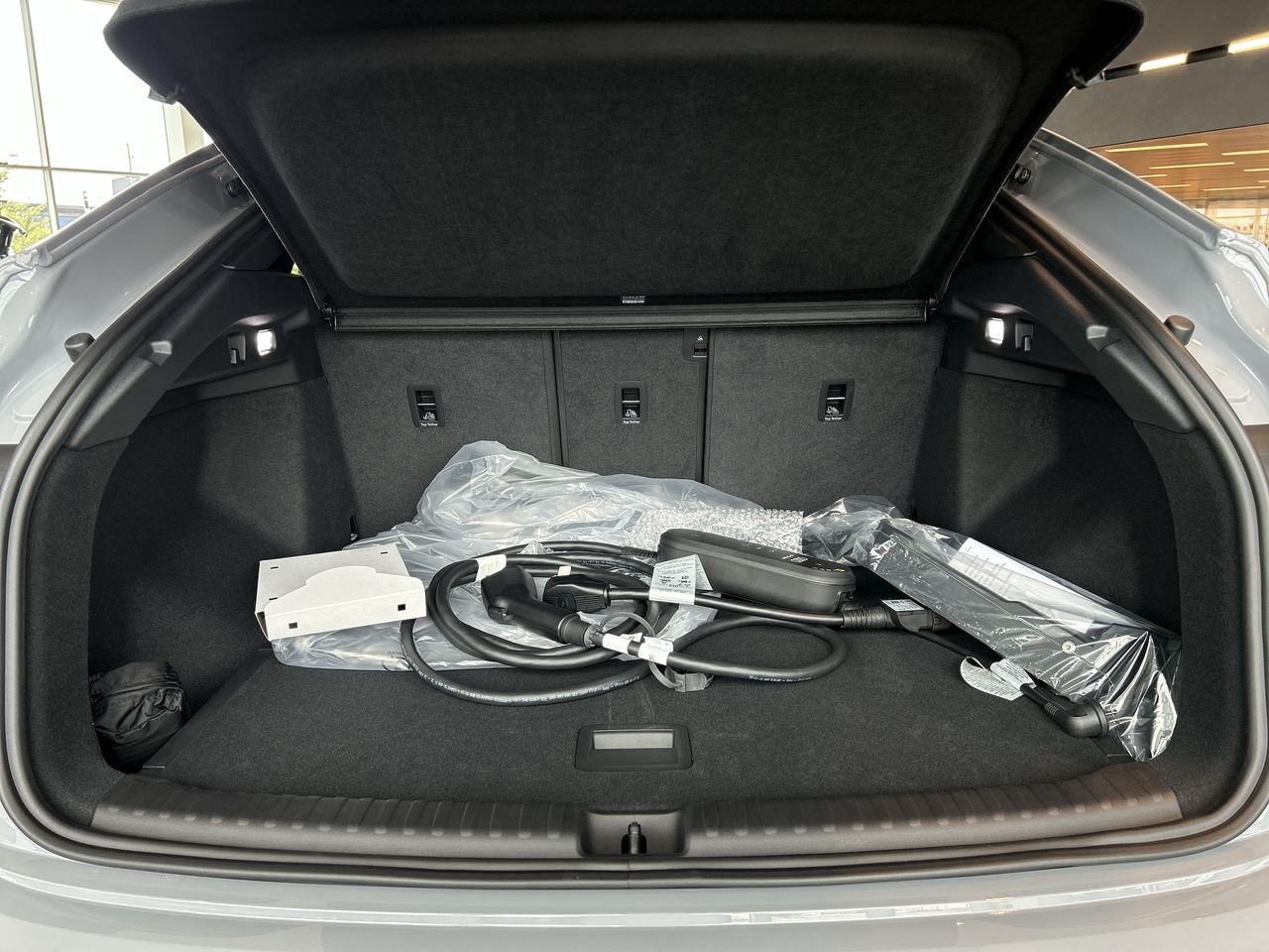 New 2023 Pebble grey Audi Quattro image 33