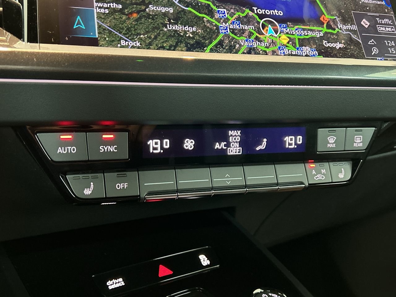 New 2023 Pebble grey Audi Quattro image 28