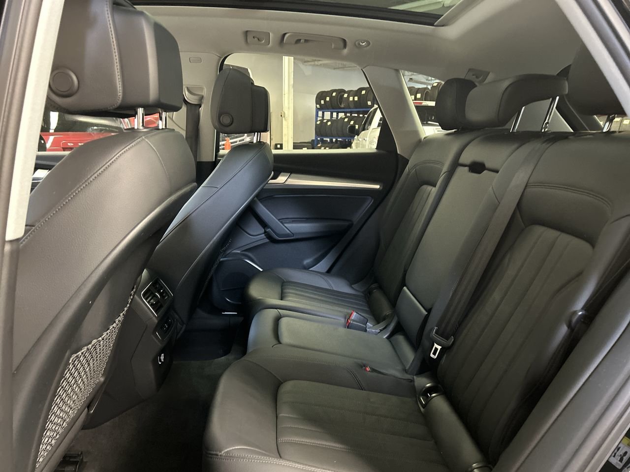Used 2018 Brilliant Black Audi Progressiv image 31