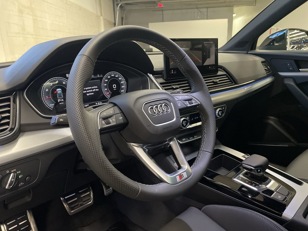 New 2023 Daytona grey pearl Audi Technik 45 TFSI quattro image 3
