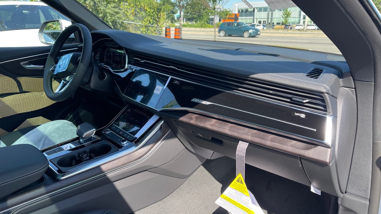 New 2023 Glacier White metallic Audi Progressiv image 14