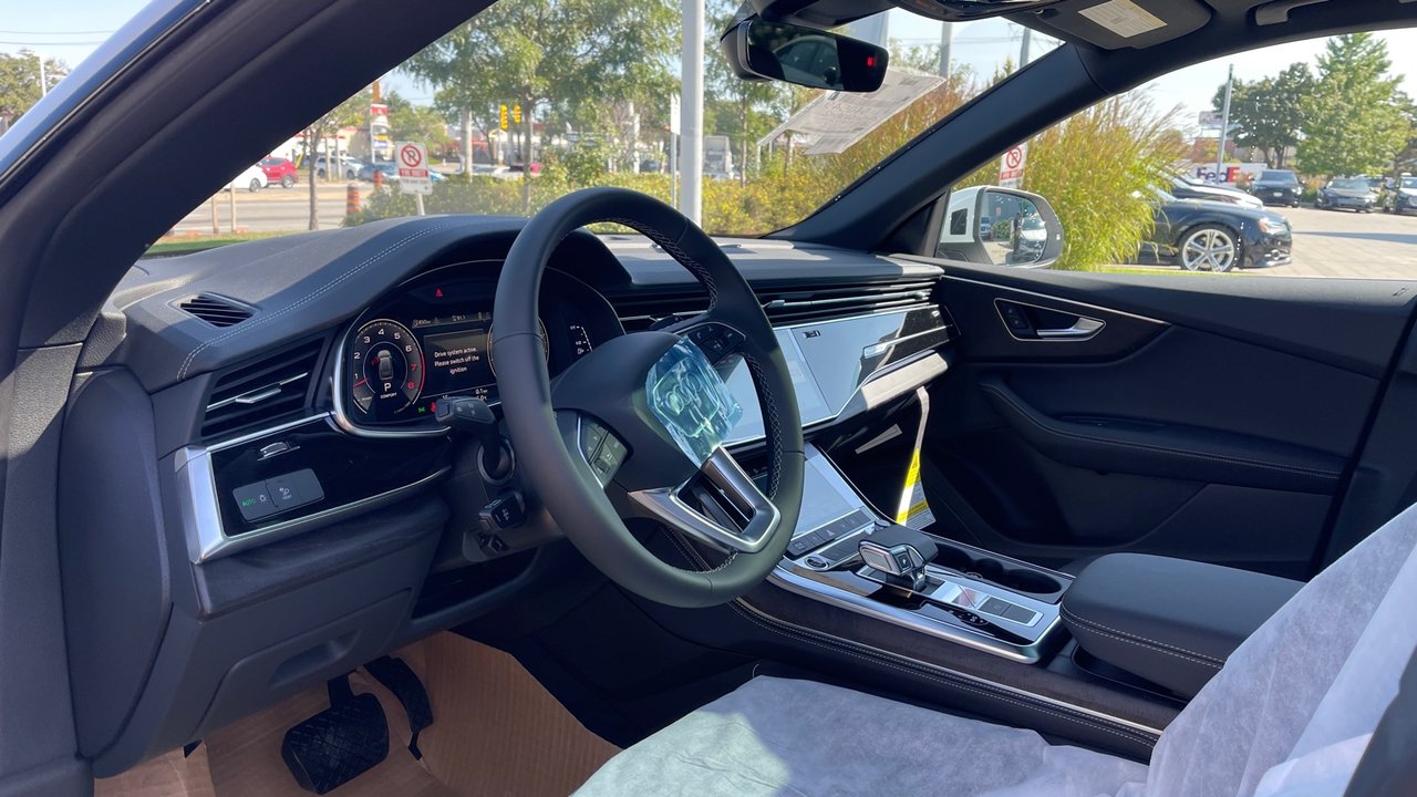 New 2023 Glacier White metallic Audi Progressiv image 9