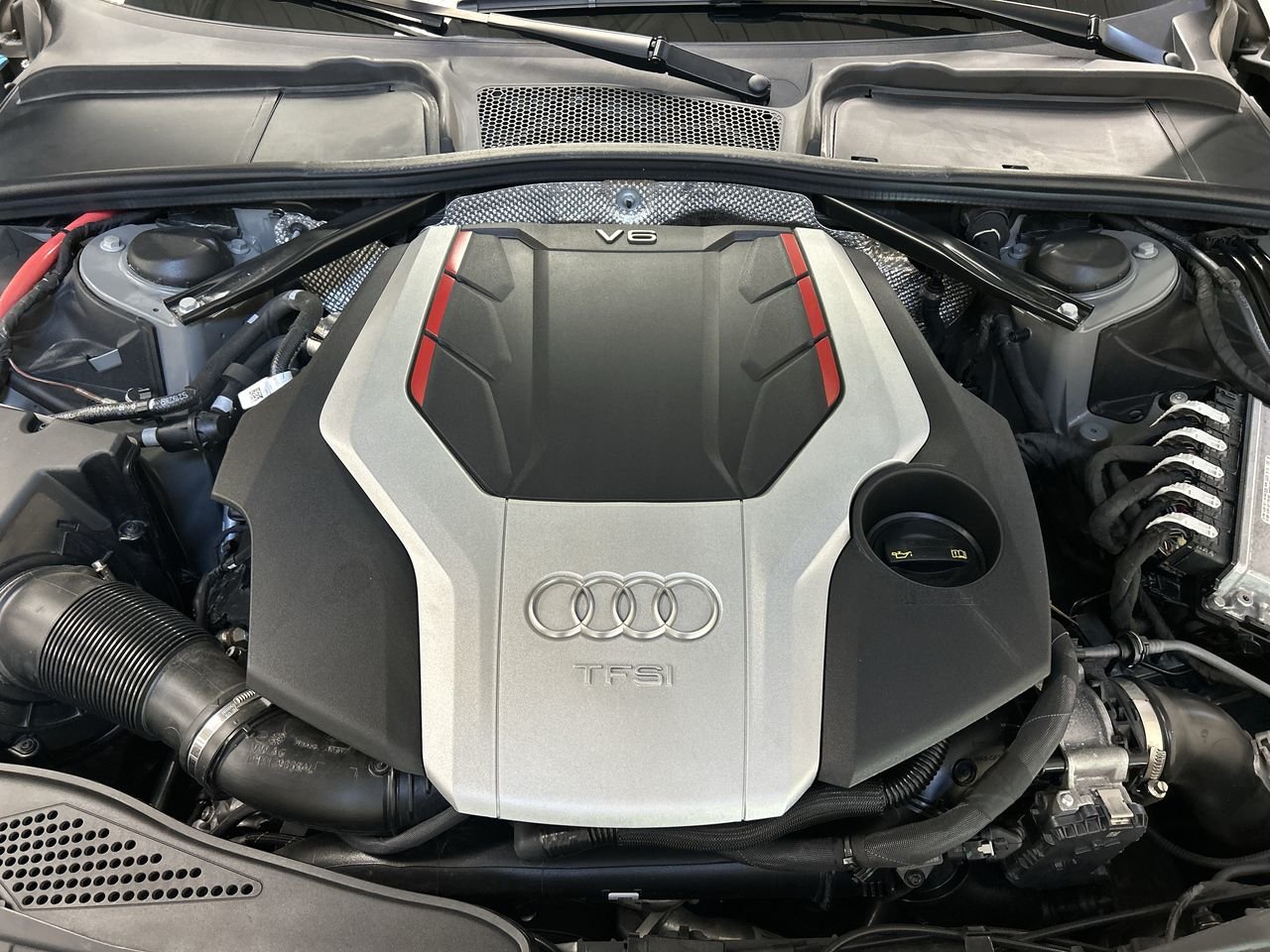 Certified Used 2020 Quantum Grey Audi Technik image 34