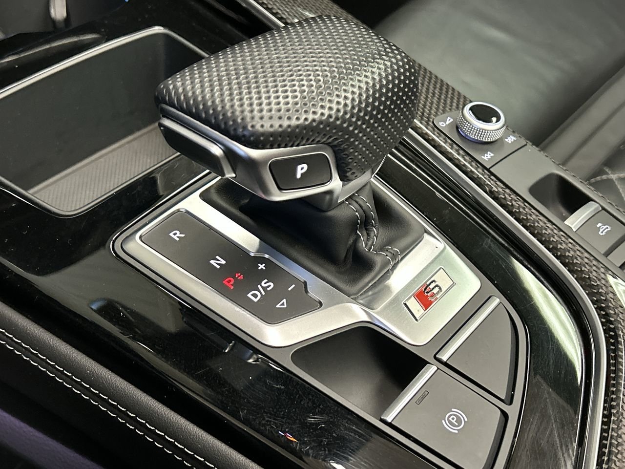 Certified Used 2020 Quantum Grey Audi Technik image 28