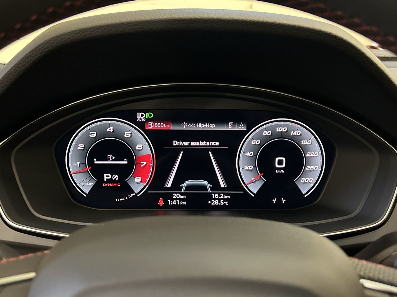 New 2023 Chronos grey metallic Audi Technik image 24