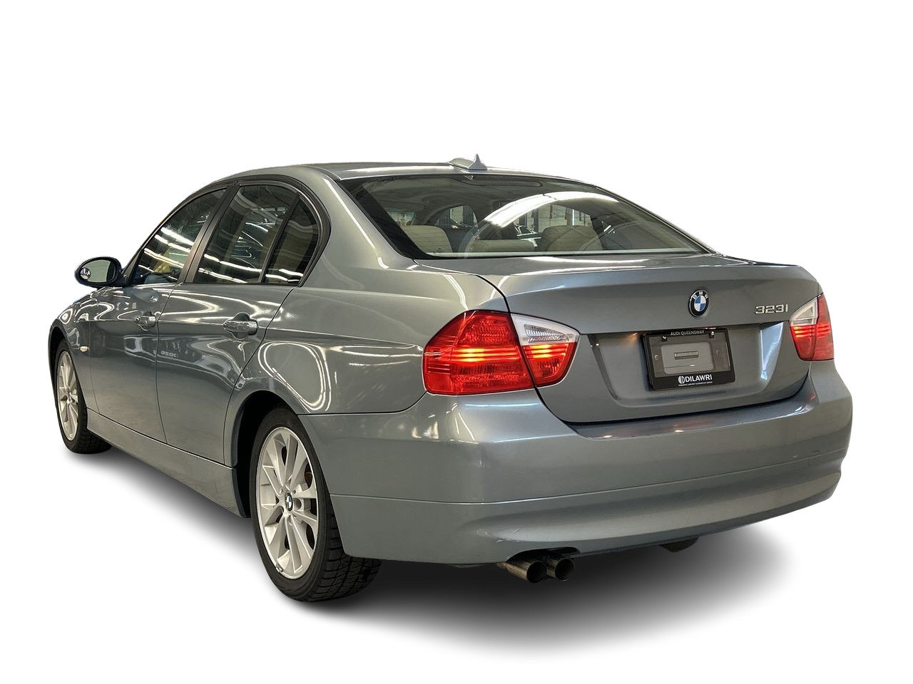 Used 2007 Moonstone (IND Only) BMW Sedan image 6