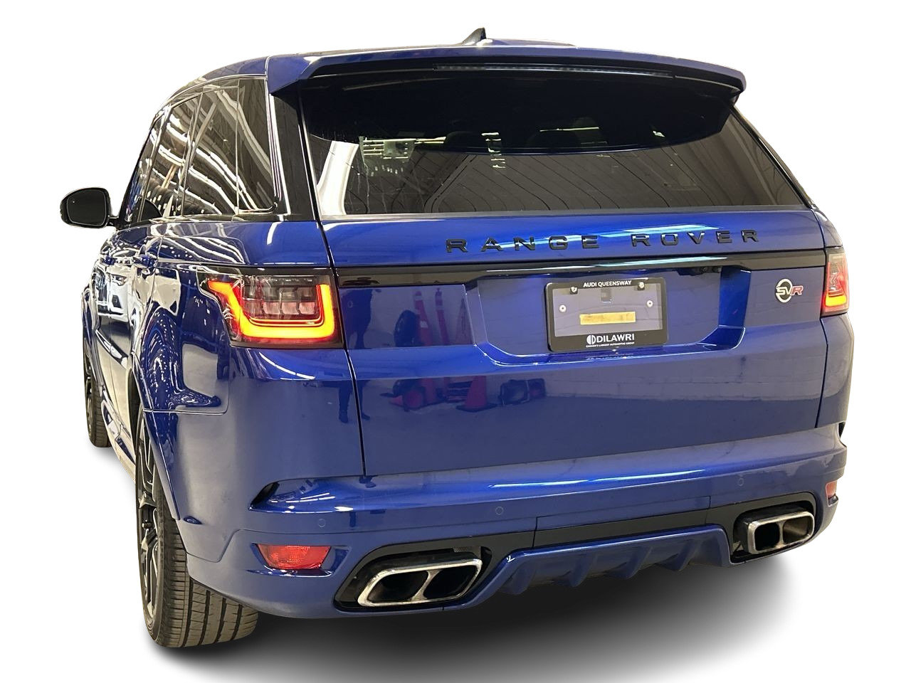 Used 2020 Estoril Blue Land Rover V8 Supercharged SVR image 7