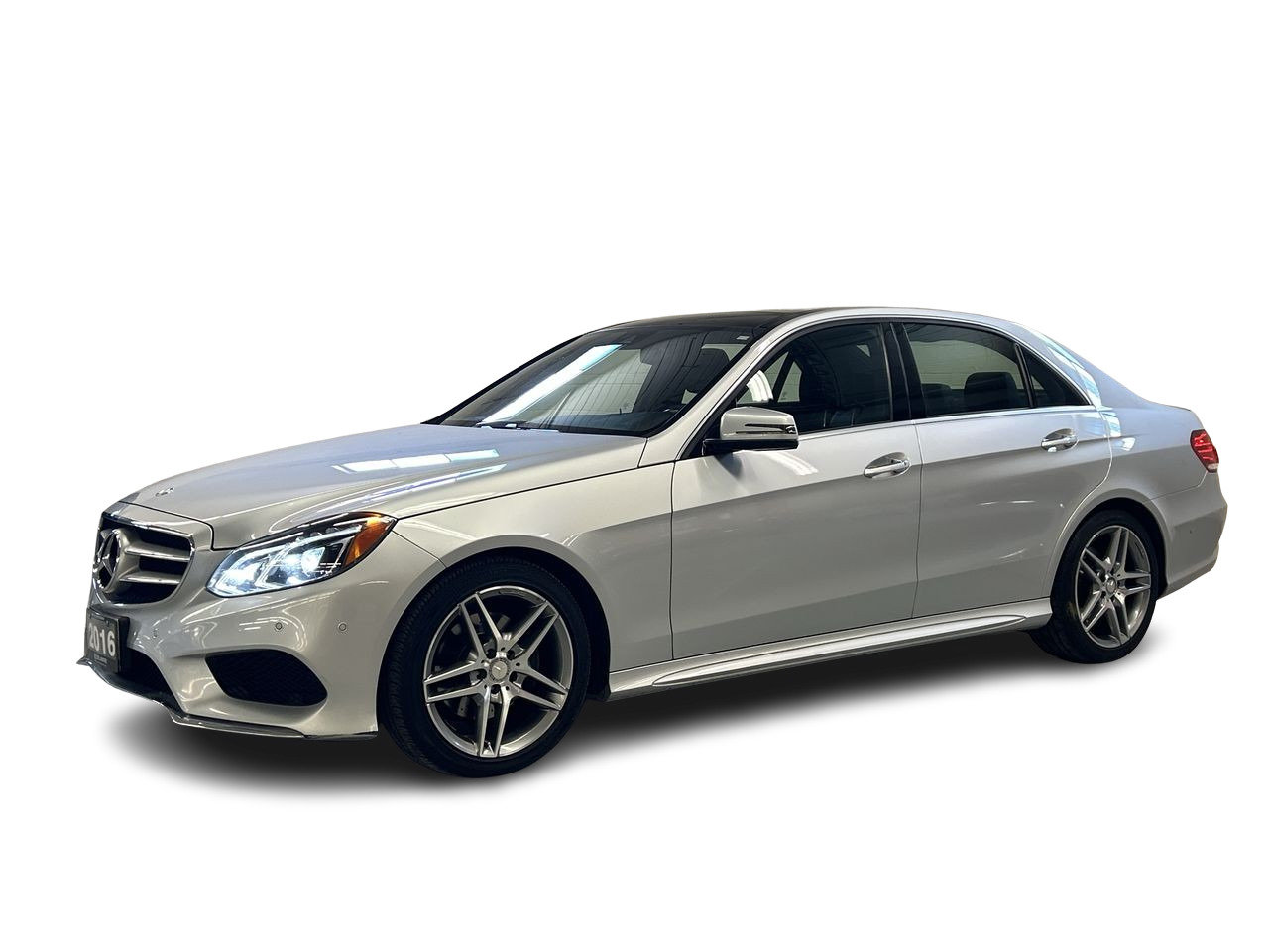 Used 2016 Iridium Silver Met Mercedes-Benz BlueTEC 4MATIC image 3