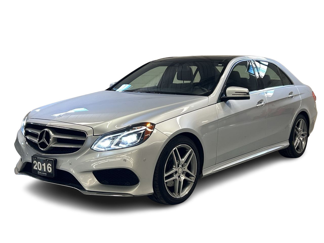 Used 2016 Iridium Silver Met Mercedes-Benz BlueTEC 4MATIC image 2