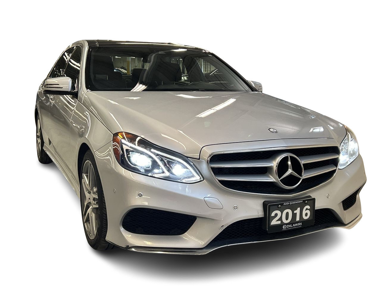 Used 2016 Iridium Silver Met Mercedes-Benz BlueTEC 4MATIC image 15