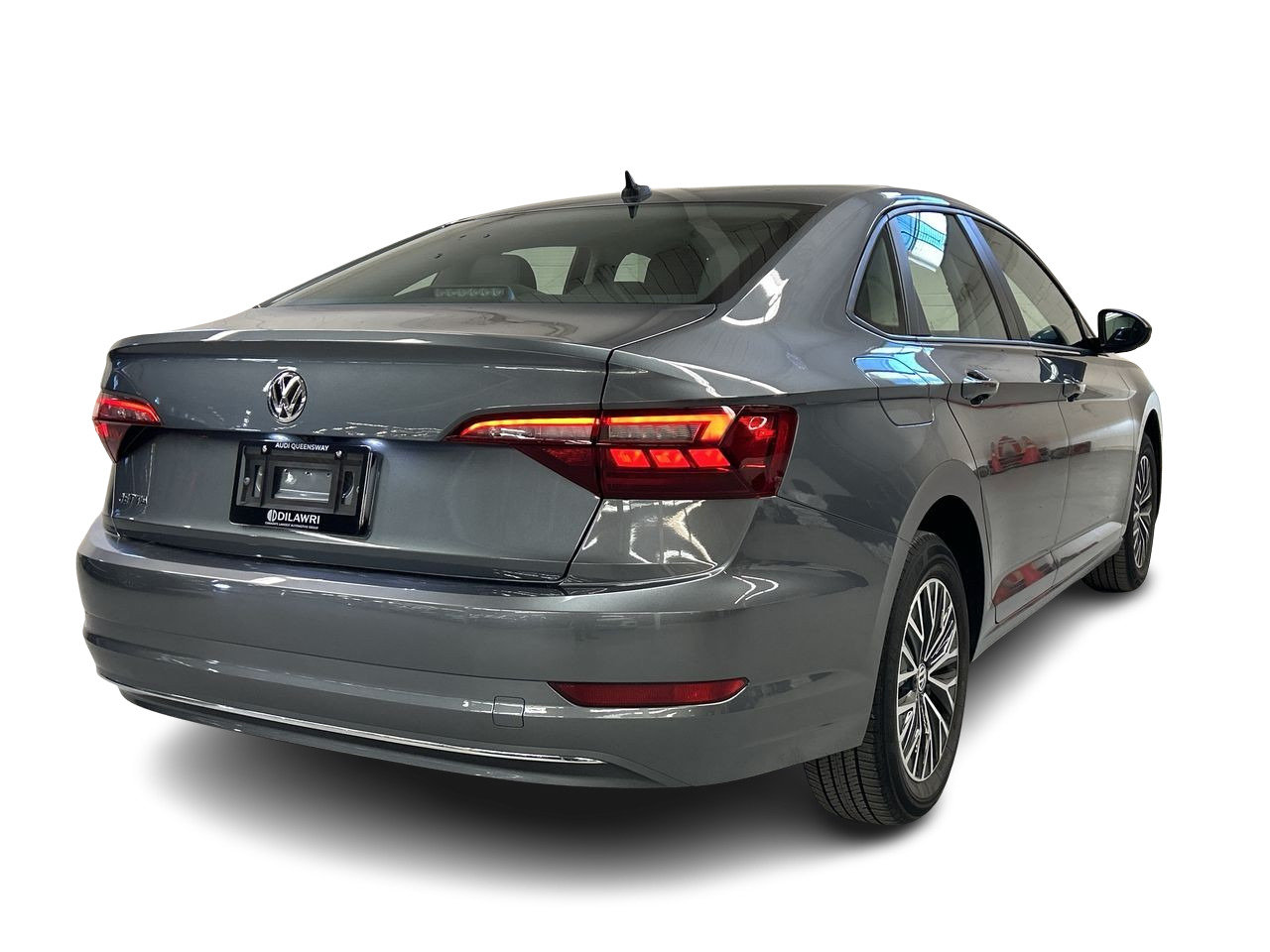Used 2020 Platinum Grey Met Volkswagen Highline image 9