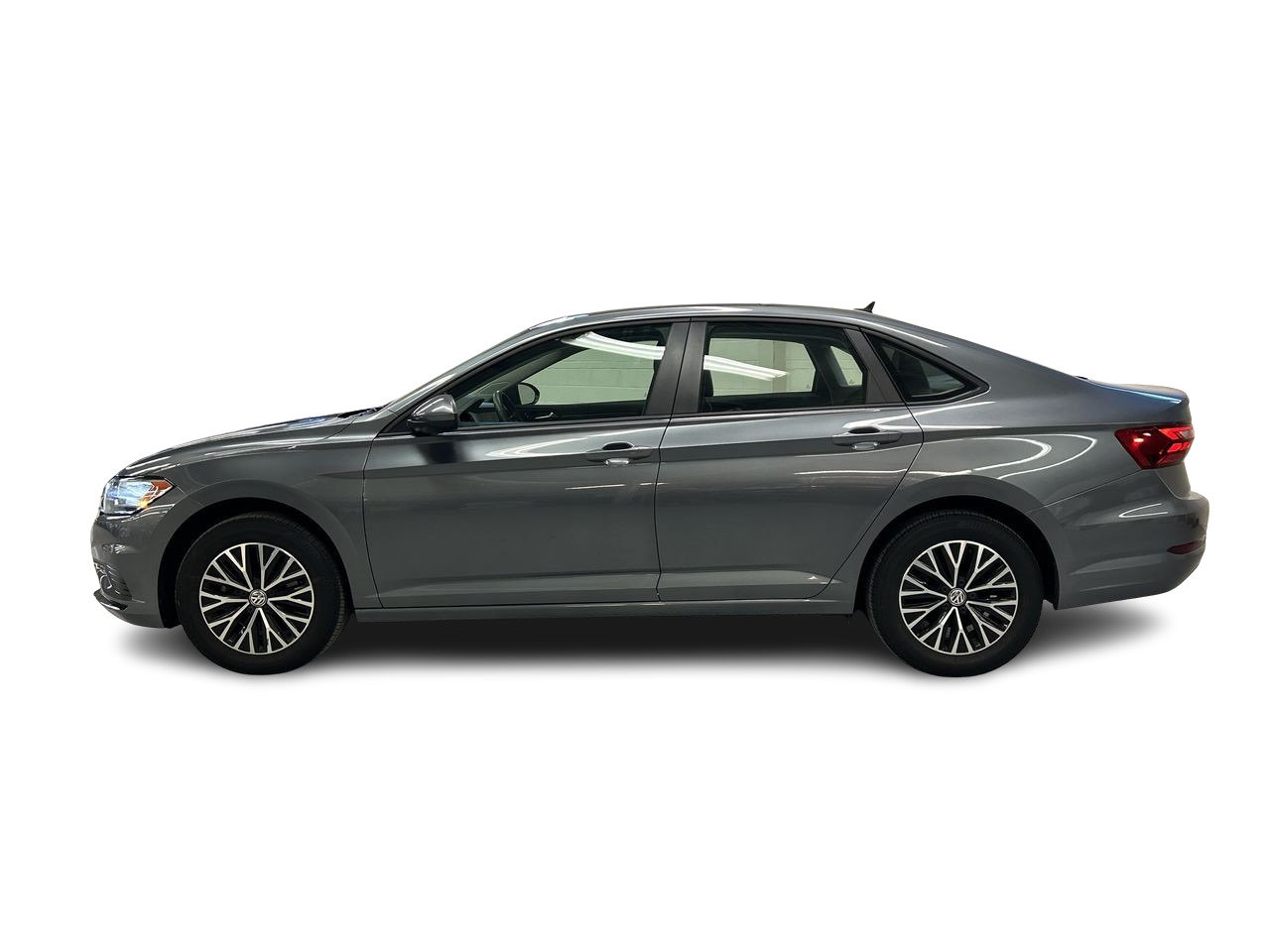 Used 2020 Platinum Grey Met Volkswagen Highline image 4