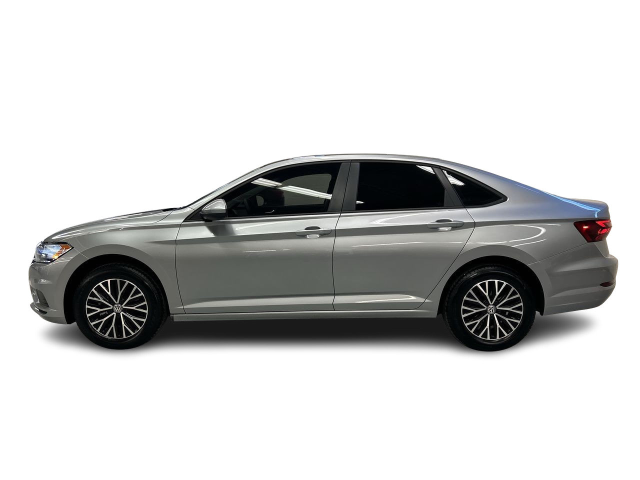 Used 2021 Pyrite Silver Met Volkswagen Highline image 4