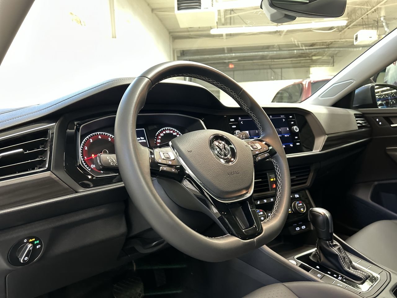 Used 2021 Pyrite Silver Met Volkswagen Highline image 22
